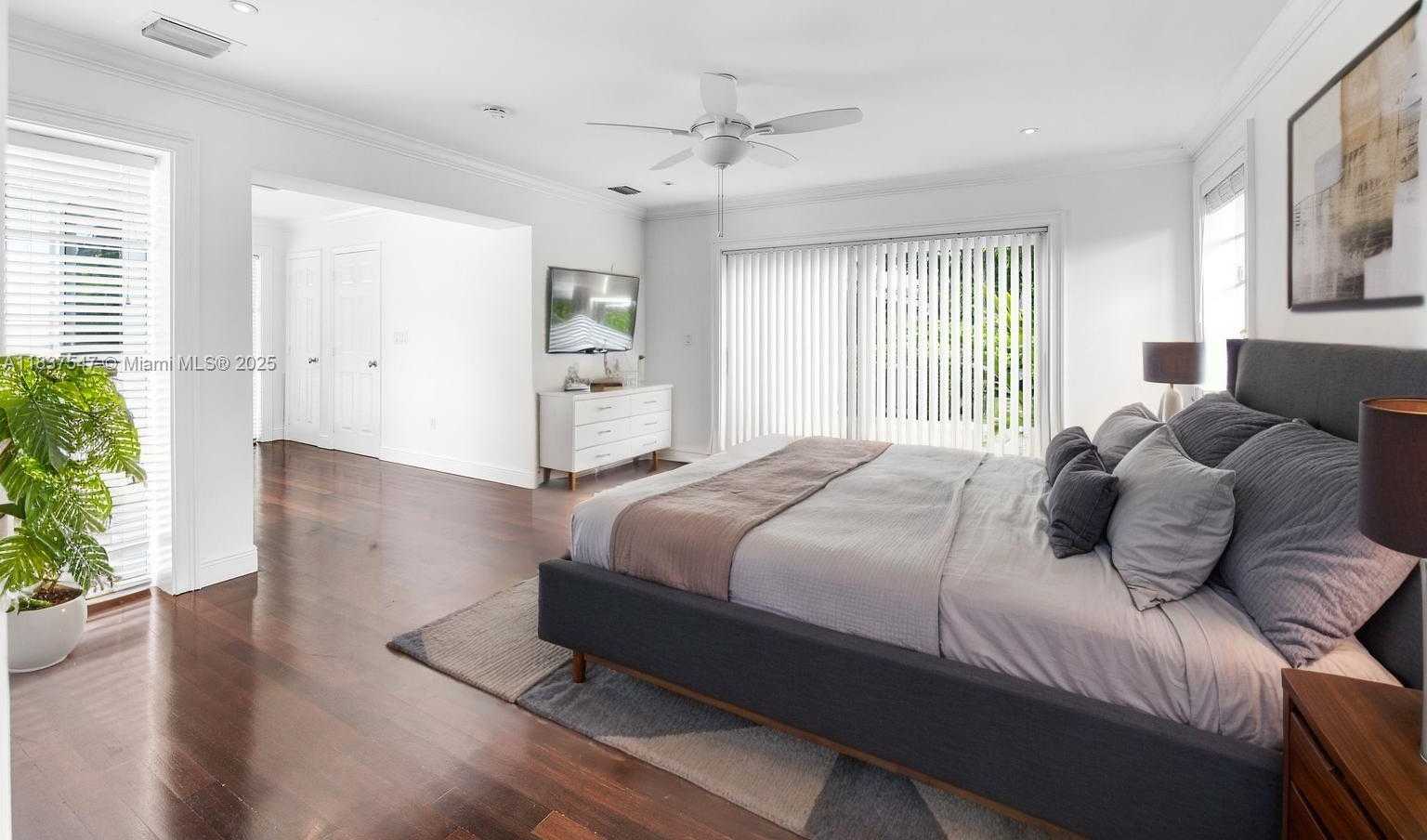 Small Image of 7451 SOUTH WEST 133RD ST, Pinecrest Number 14