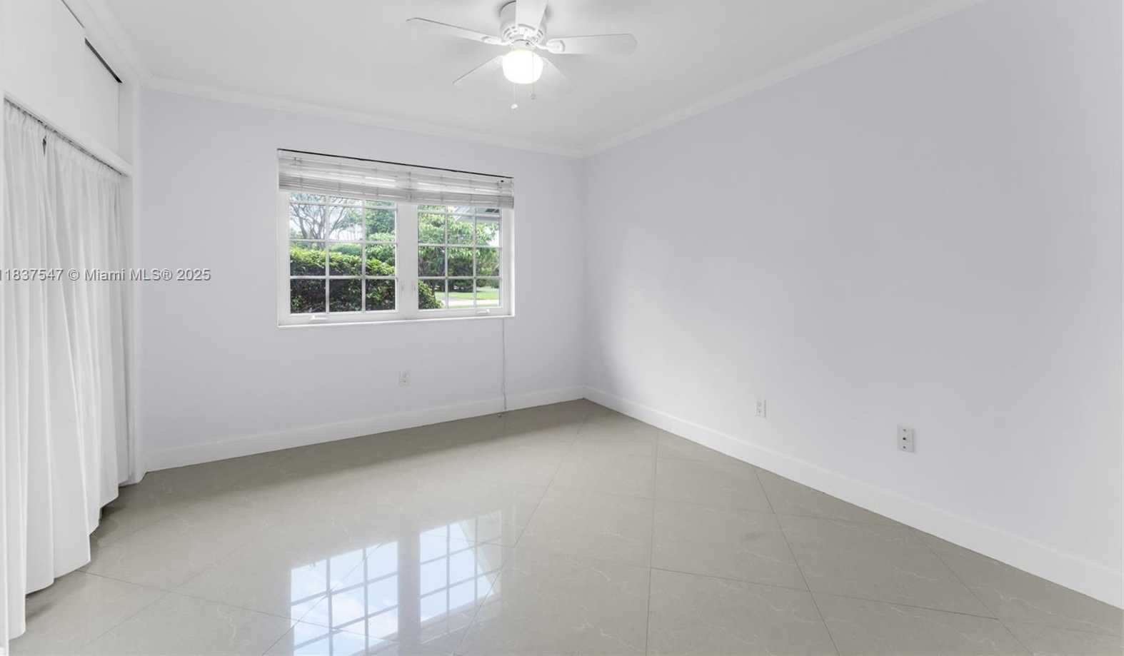 Small Image of 7451 SOUTH WEST 133RD ST, Pinecrest Number 23