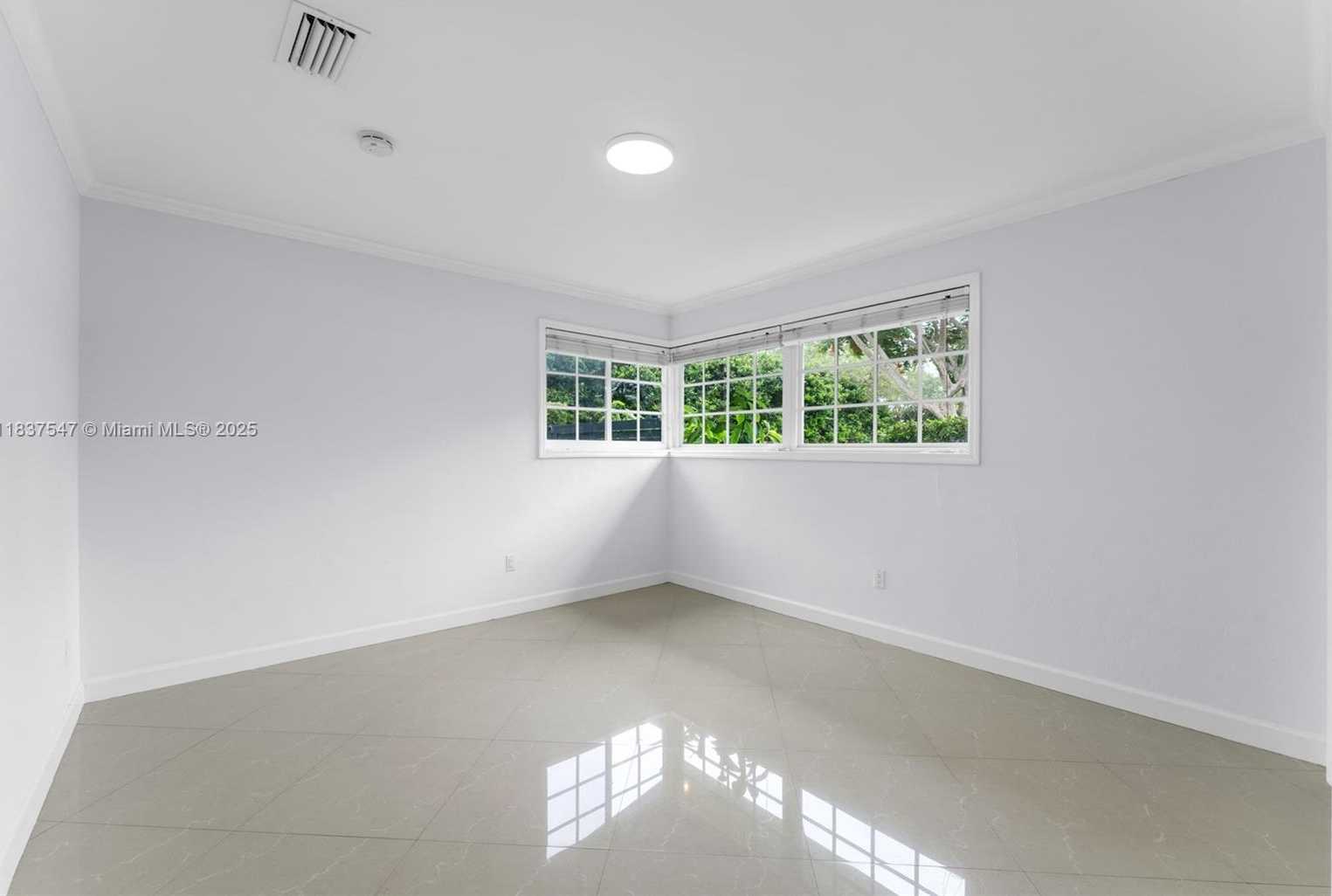 Small Image of 7451 SOUTH WEST 133RD ST, Pinecrest Number 25