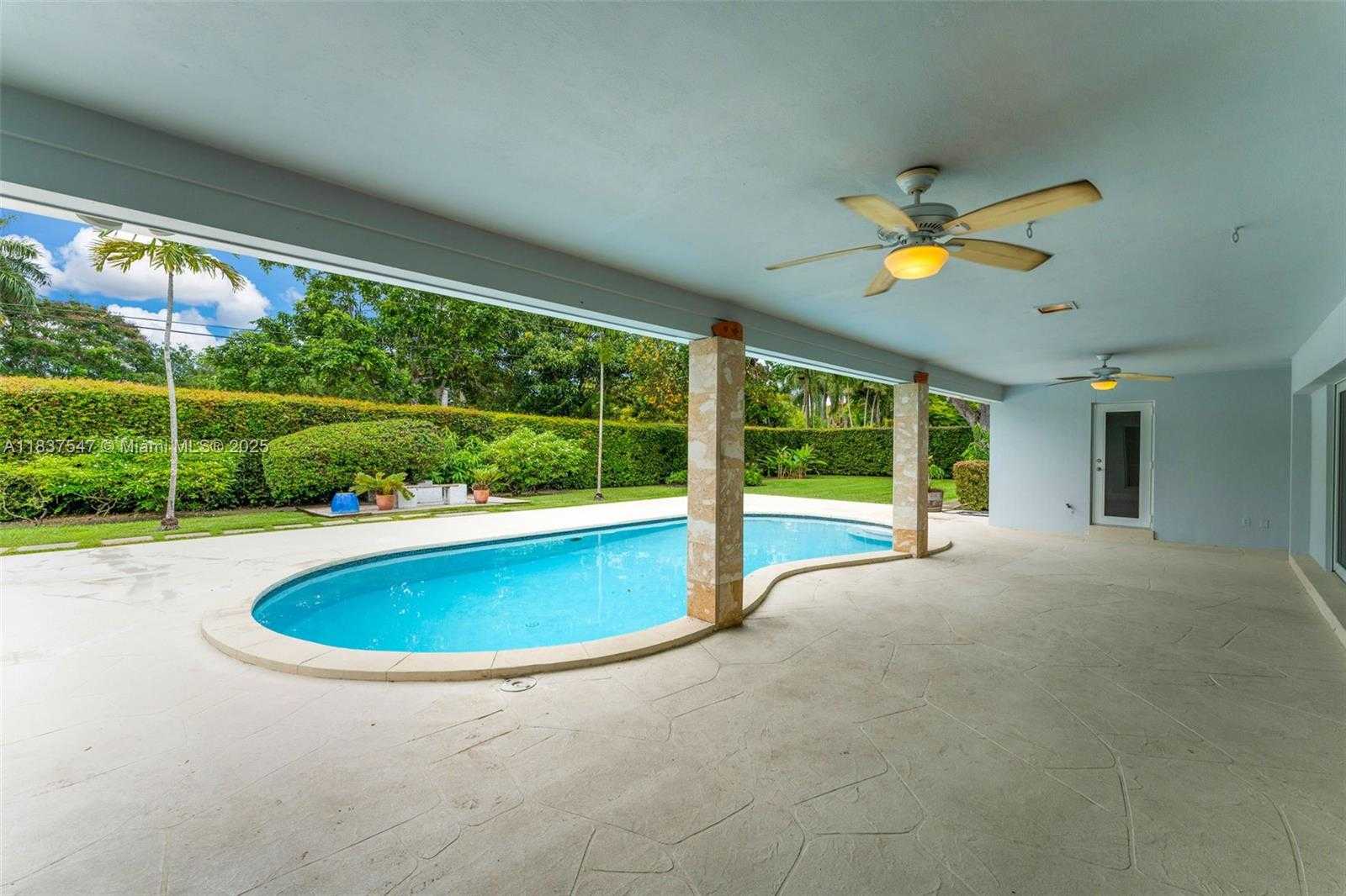 Small Image of 7451 SOUTH WEST 133RD ST, Pinecrest Number 35