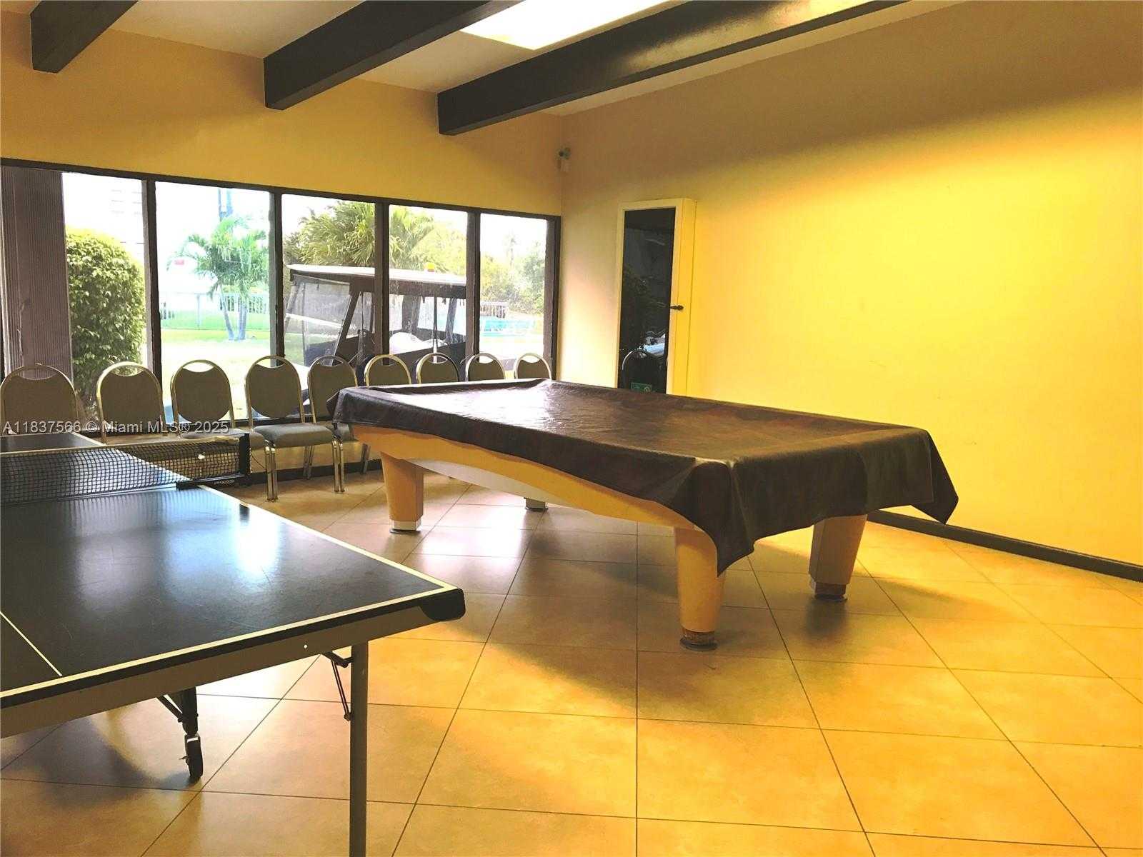 Small Image of 3475 NORTH COUNTRY CLUB DR #516, Aventura Number 36