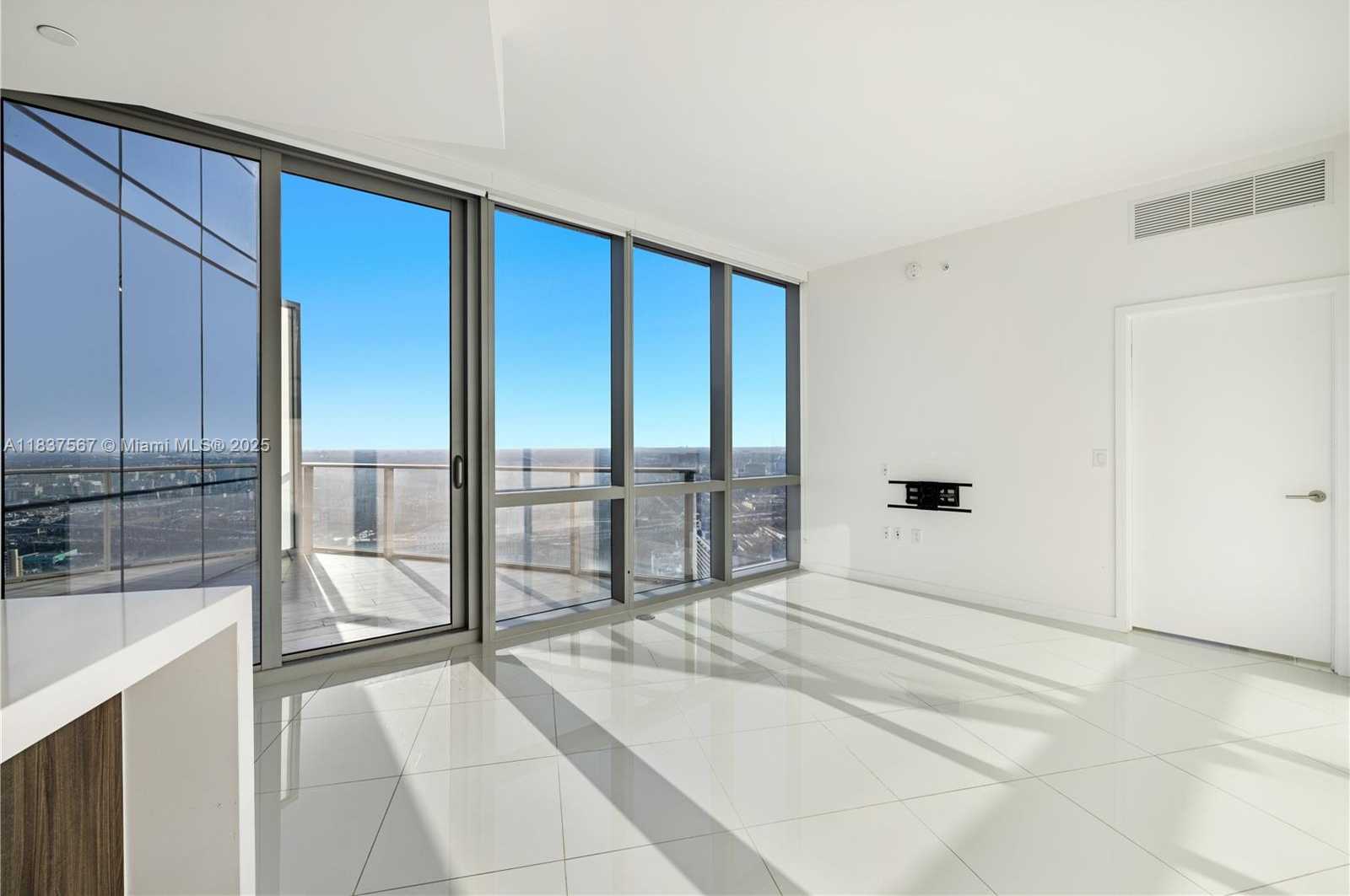 Small Image of 851 NORTH EAST 1ST AVE #4202, Miami Number 5
