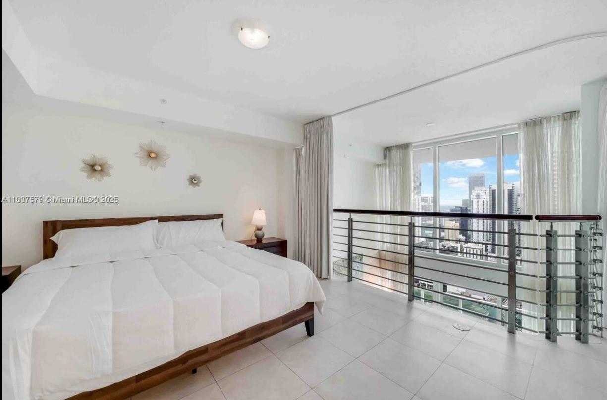 Small Image of 41 SOUTH EAST 5TH ST #2308, Miami Number 15