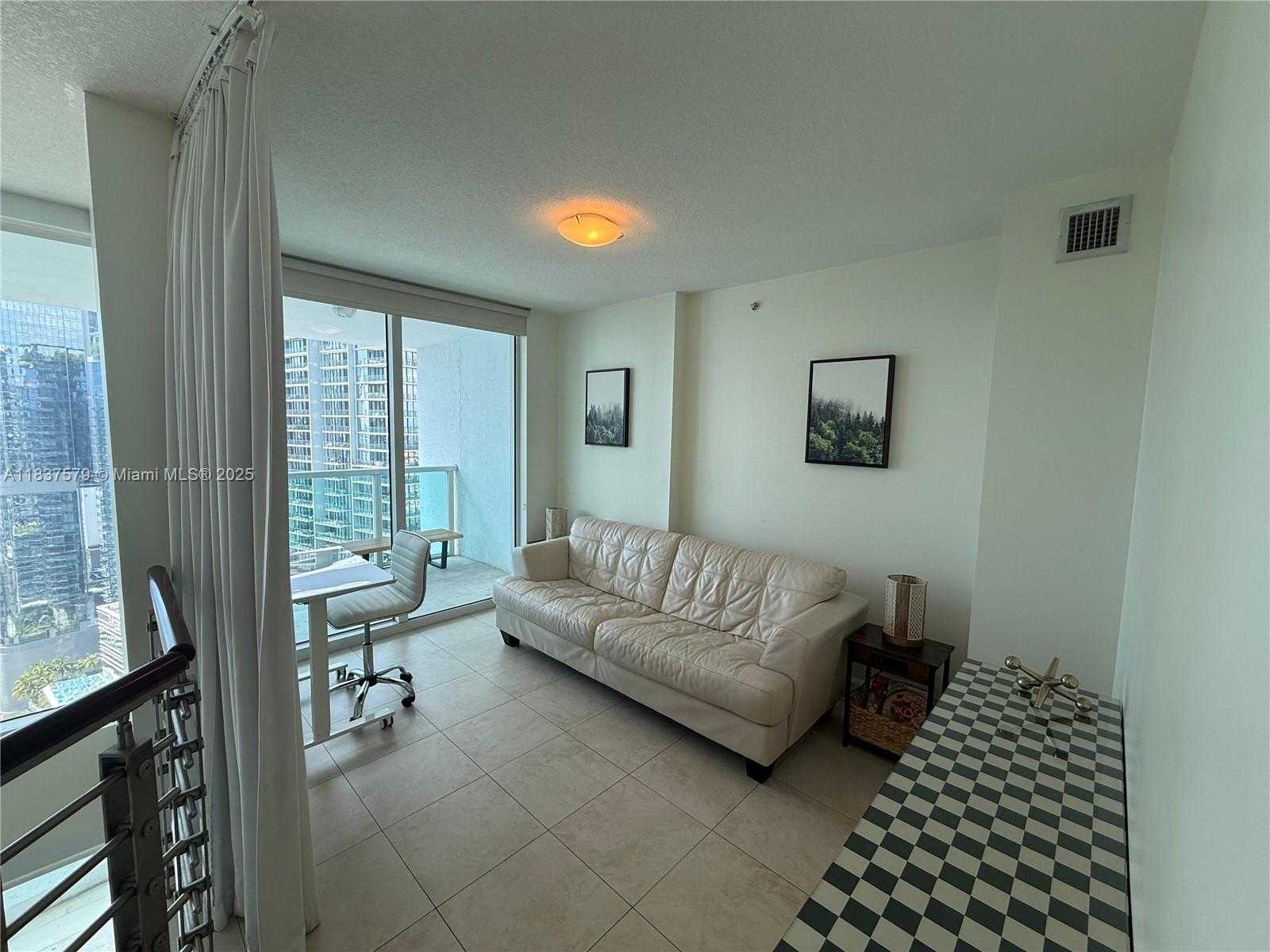 Small Image of 41 SOUTH EAST 5TH ST #2308, Miami Number 33