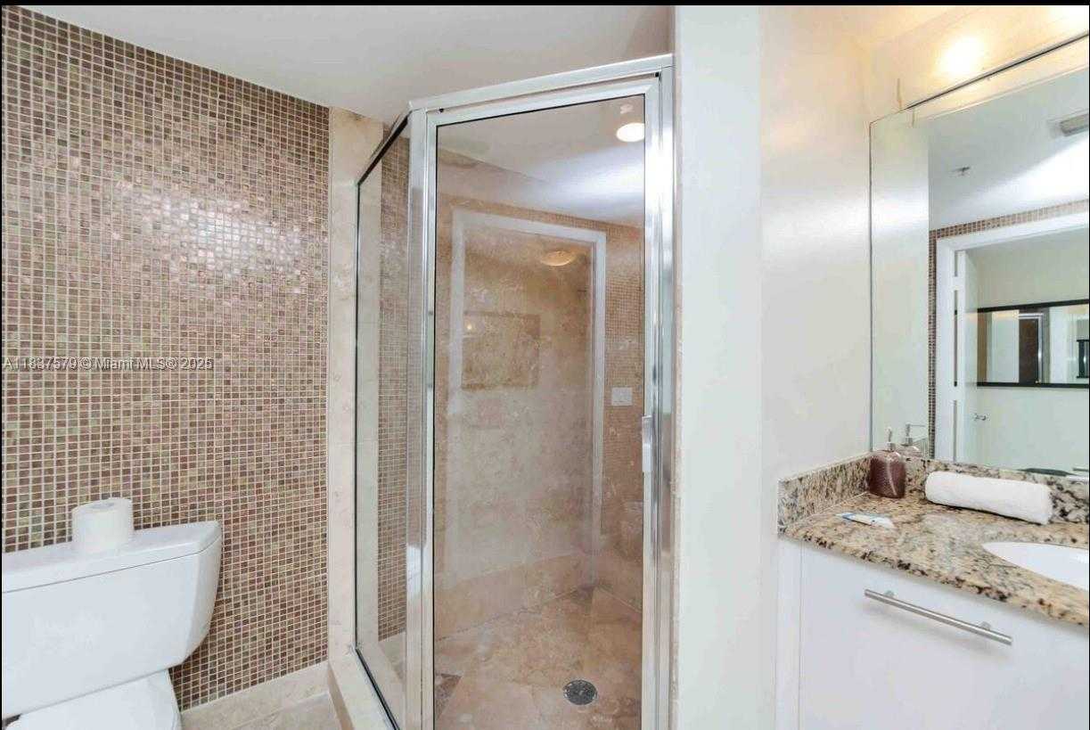 Small Image of 41 SOUTH EAST 5TH ST #2308, Miami Number 6