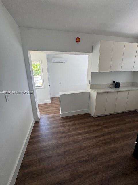 Small Image of 2210 NORTH WEST NORTH RIVER DR #3, Miami Number 11