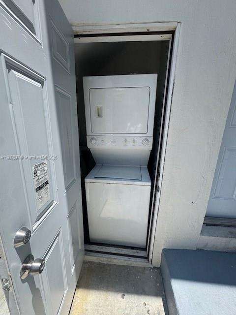 Small Image of 2210 NORTH WEST NORTH RIVER DR #3, Miami Number 17