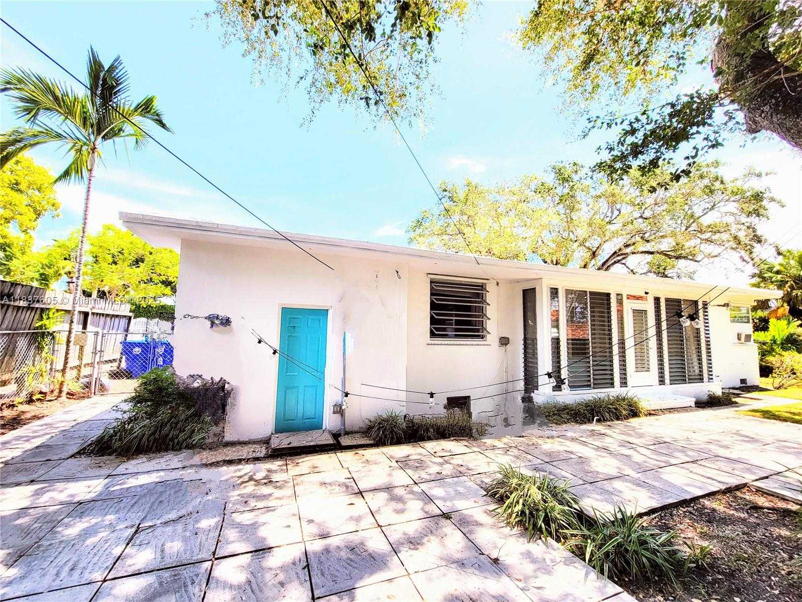 Small Image of 828 NORTH EAST 76TH ST, Miami Number 19