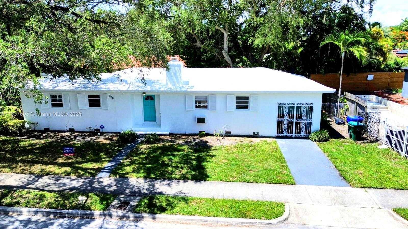 Small Image of 828 NORTH EAST 76TH ST, Miami Number 3
