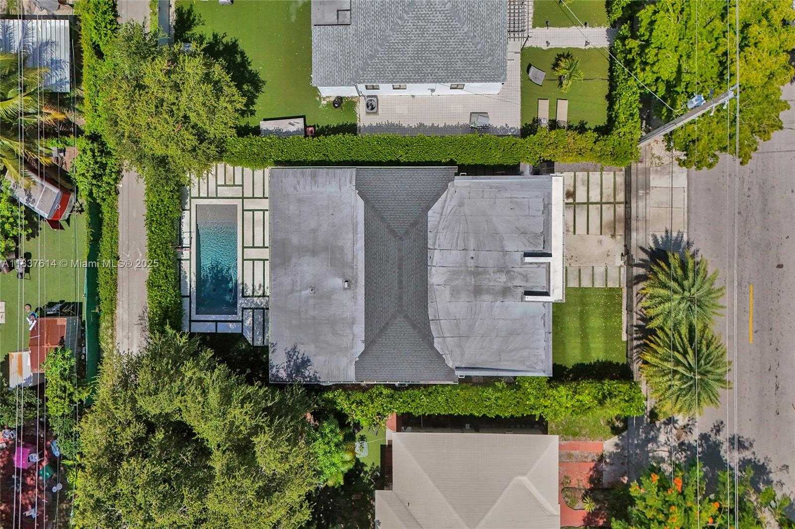 Small Image of 120 NORTH WEST 41ST ST, Miami Number 50