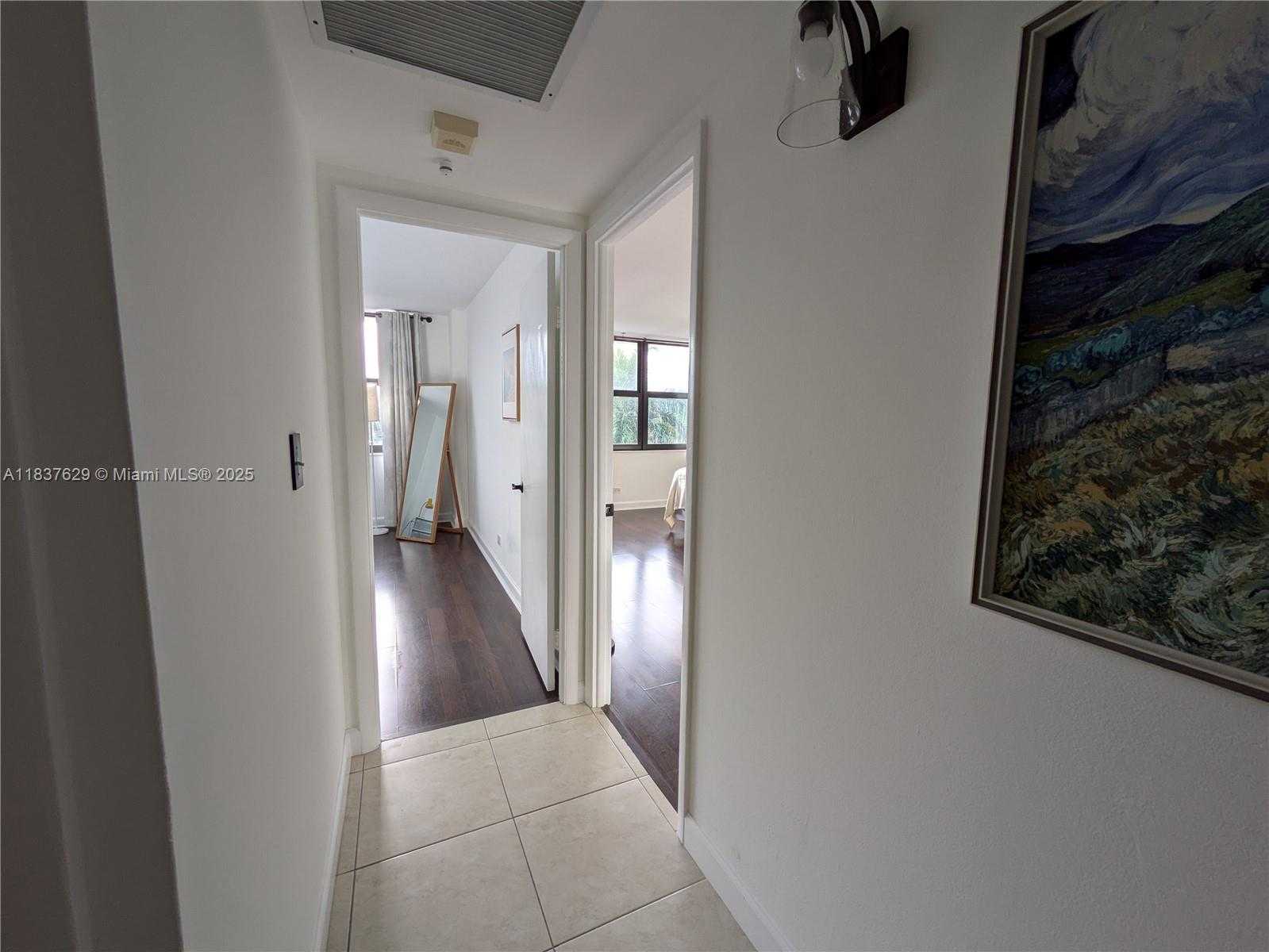 Small Image of 10101 EAST BAY HARBOR DR #402, Bay Harbor Islands Number 22
