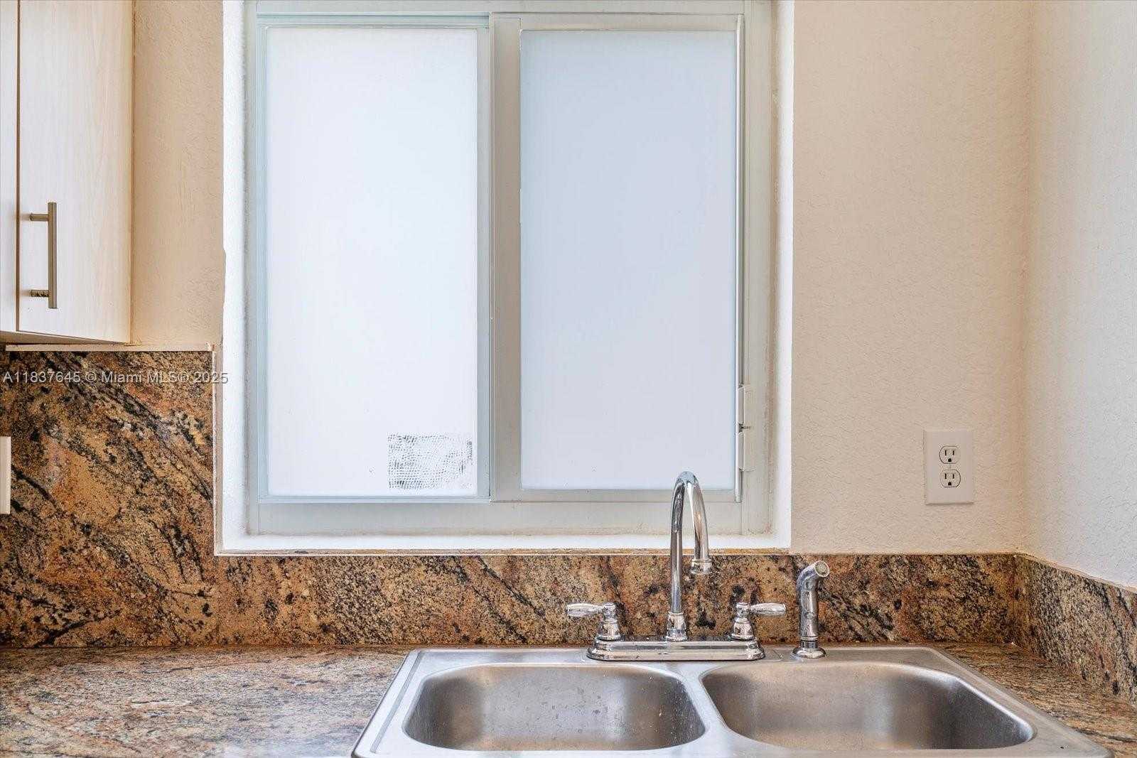 Small Image of 8310 NORTH WEST 2ND AVE #8310, Miami Number 13