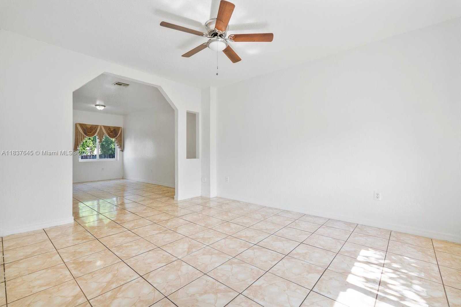Small Image of 8310 NORTH WEST 2ND AVE #8310, Miami Number 5