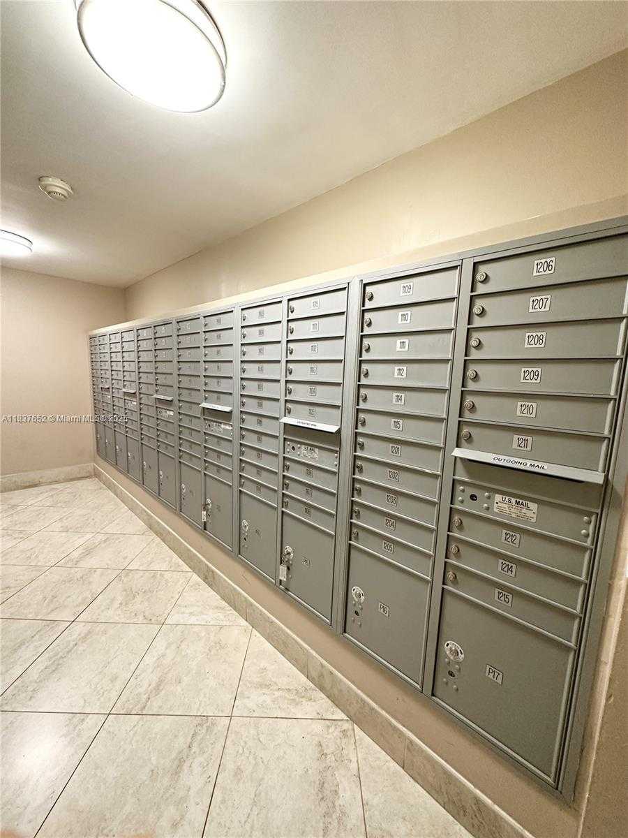 Small Image of 2841 NORTH EAST 163RD ST #304, North Miami Beach Number 25