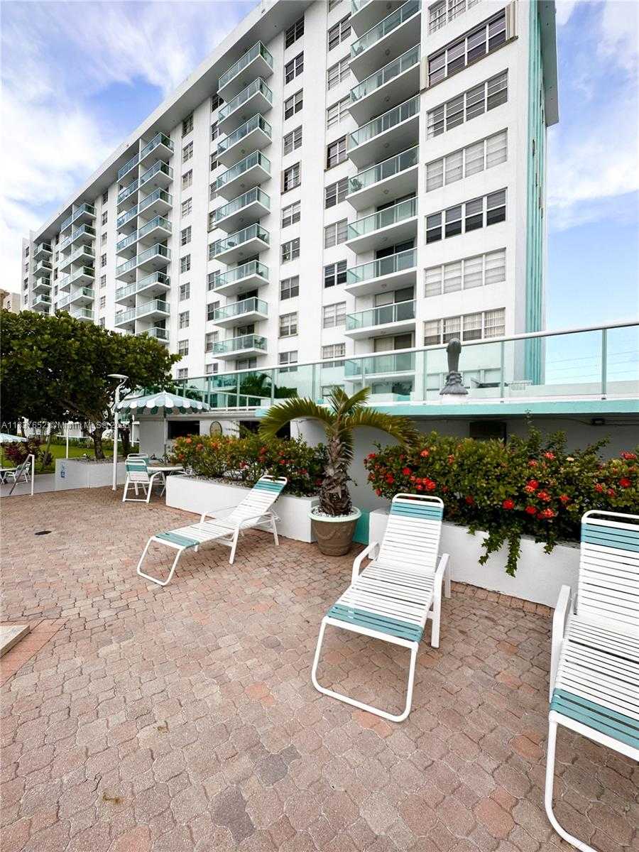 Small Image of 2841 NORTH EAST 163RD ST #304, North Miami Beach Number 31