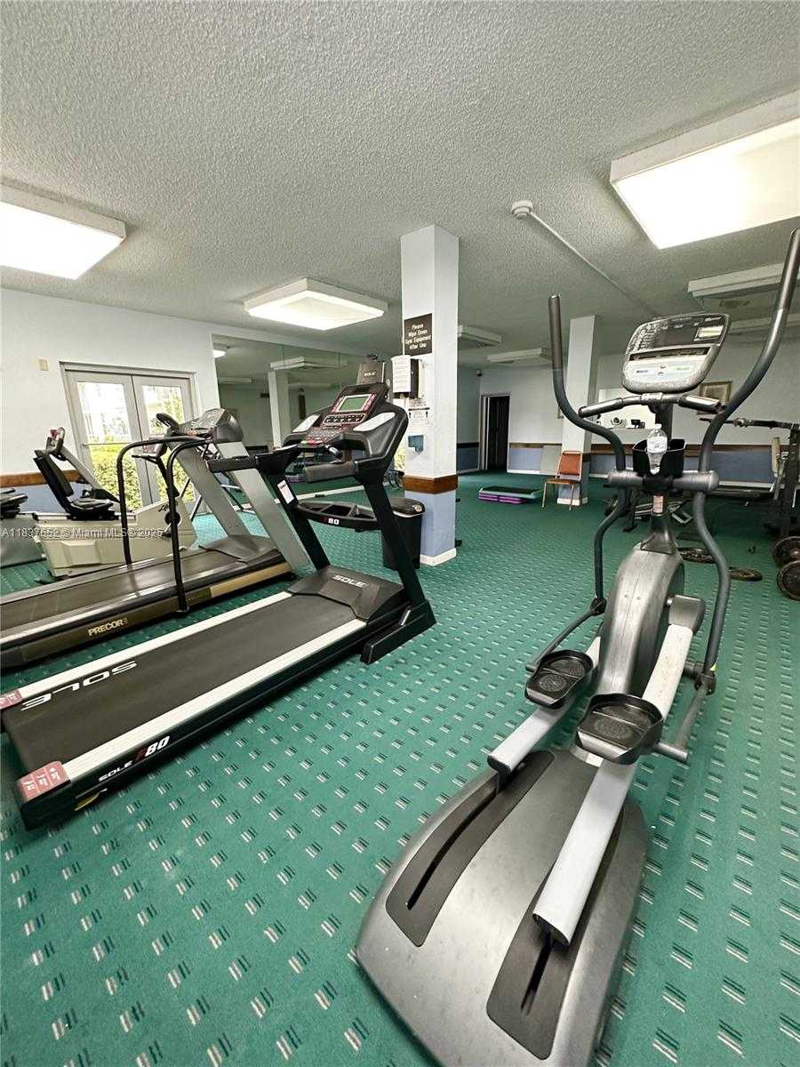 Small Image of 2841 NORTH EAST 163RD ST #304, North Miami Beach Number 32