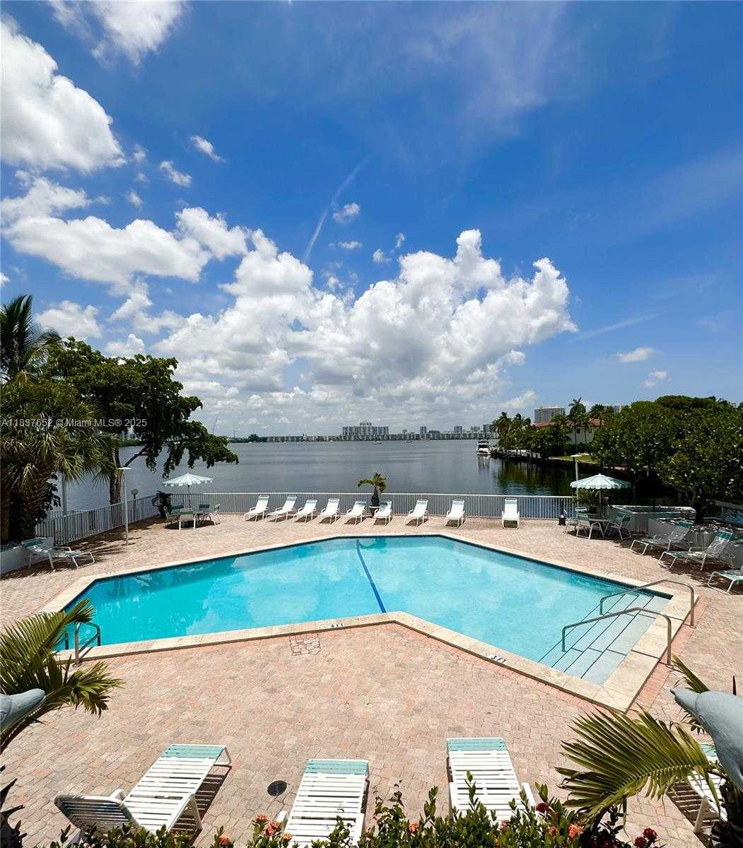 Small Image of 2841 NORTH EAST 163RD ST #304, North Miami Beach Number 35