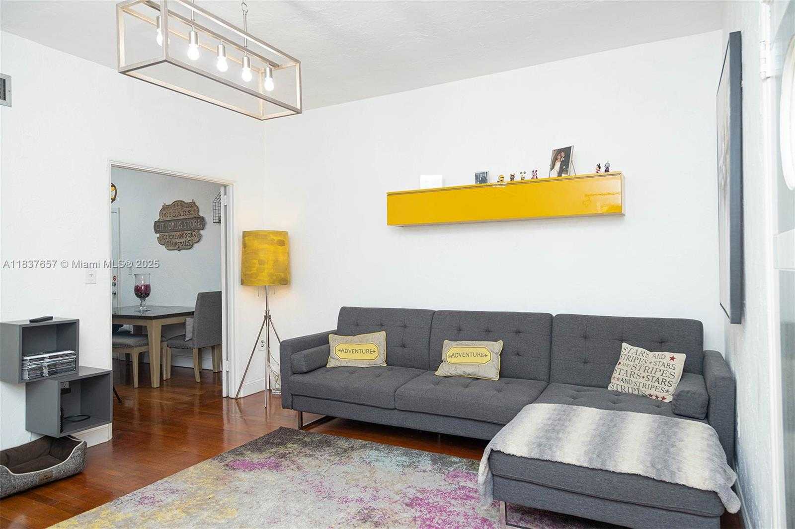 Small Image of 1211 PENNSYLVANIA AVE #A1, Miami Beach Number 2