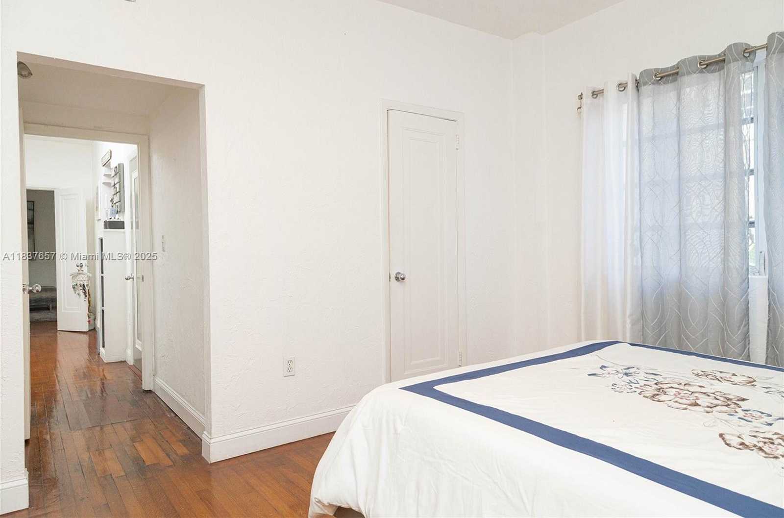 Small Image of 1211 PENNSYLVANIA AVE #A1, Miami Beach Number 8