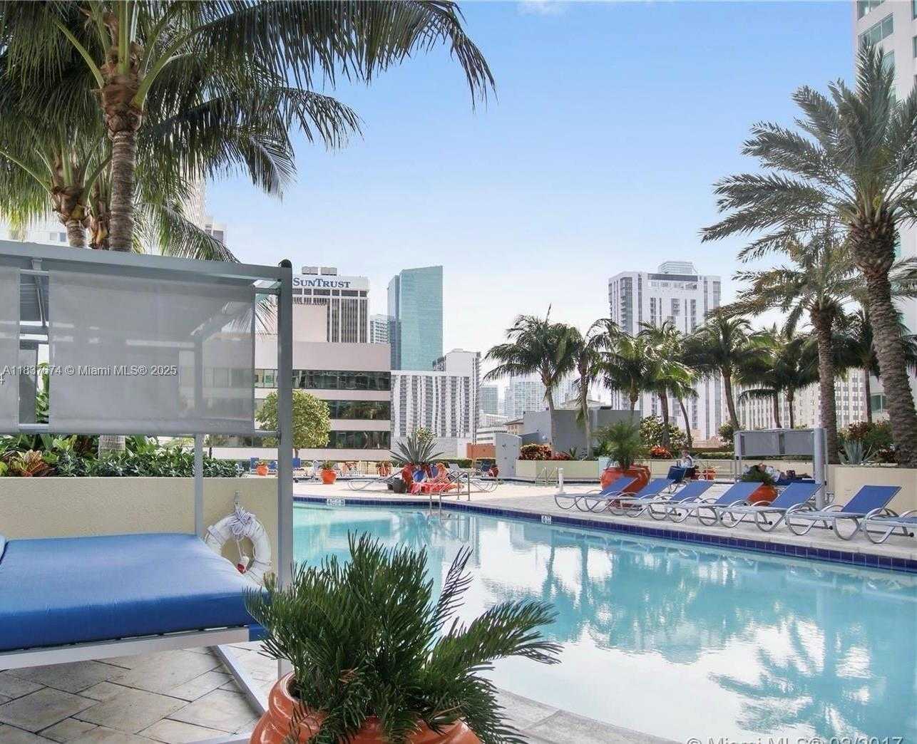 Small Image of 253 NORTH EAST 2ND ST #1808, Miami Number 17