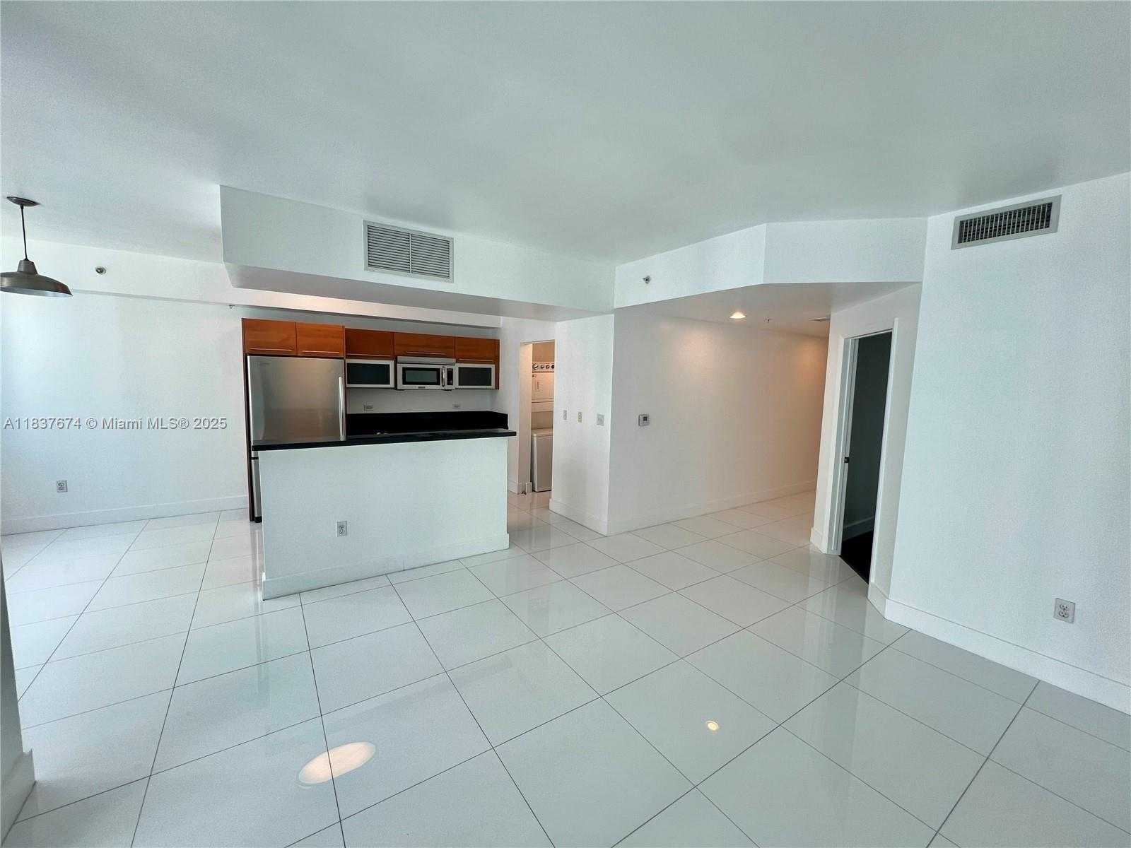 Small Image of 253 NORTH EAST 2ND ST #1808, Miami Number 3
