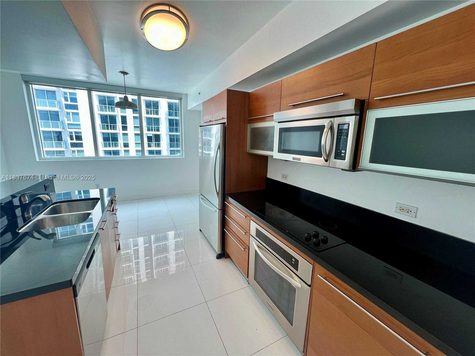 Small Image of 253 NORTH EAST 2ND ST #1808, Miami Number 4