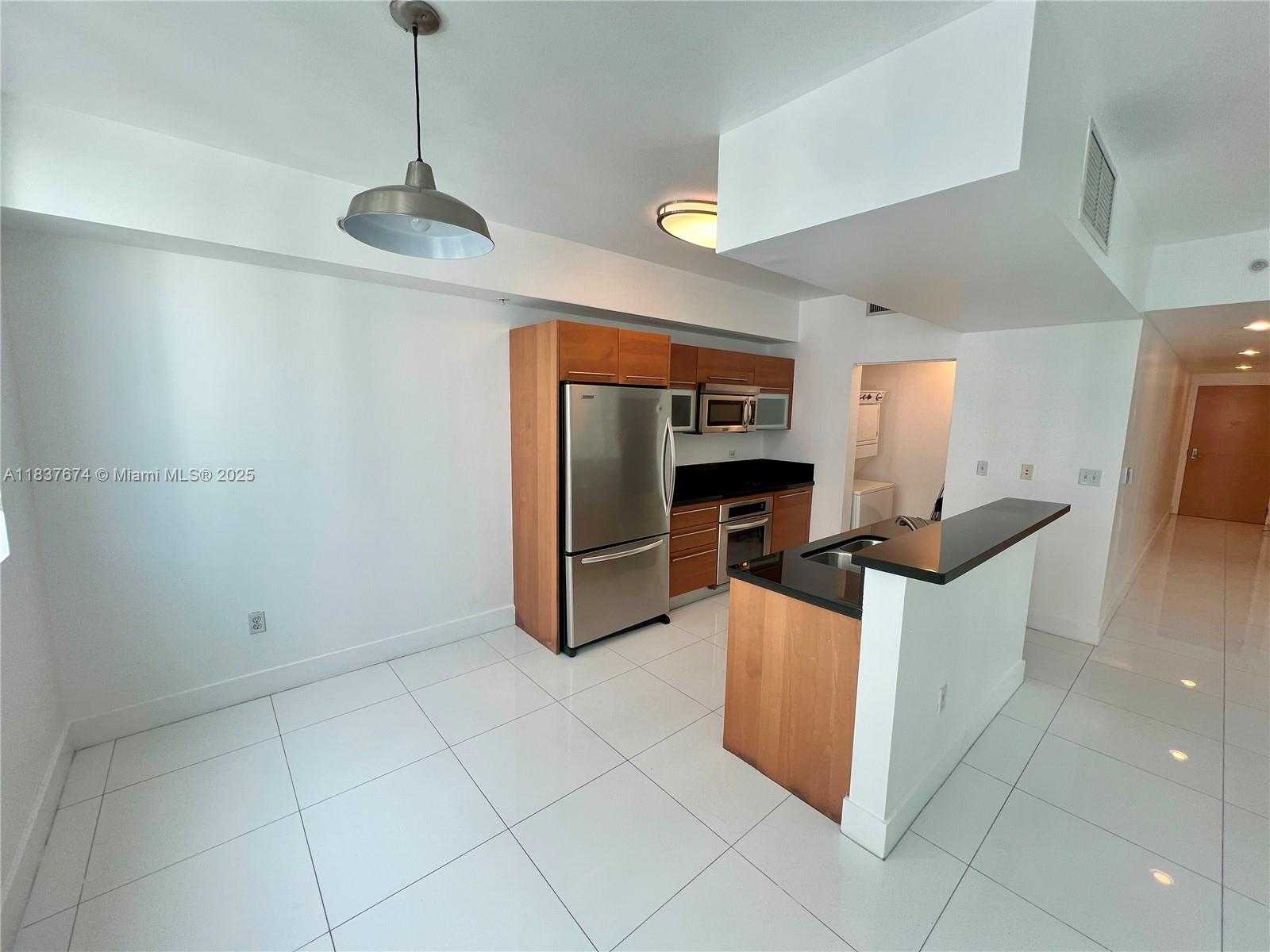 Small Image of 253 NORTH EAST 2ND ST #1808, Miami Number 5