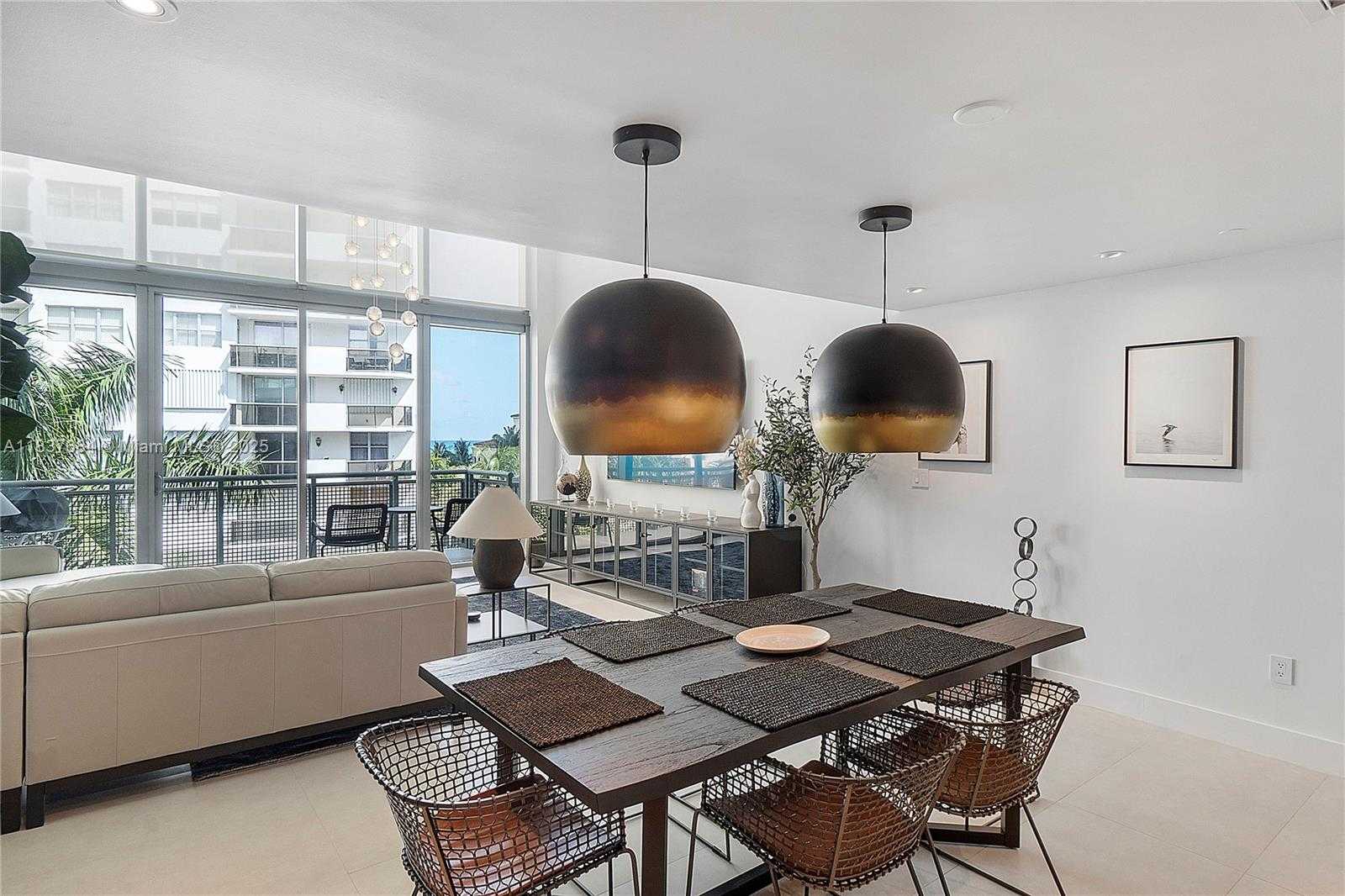 Small Image of Miami Beach Number 20