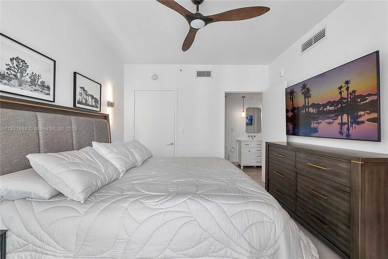 Small Image of Miami Beach Number 6