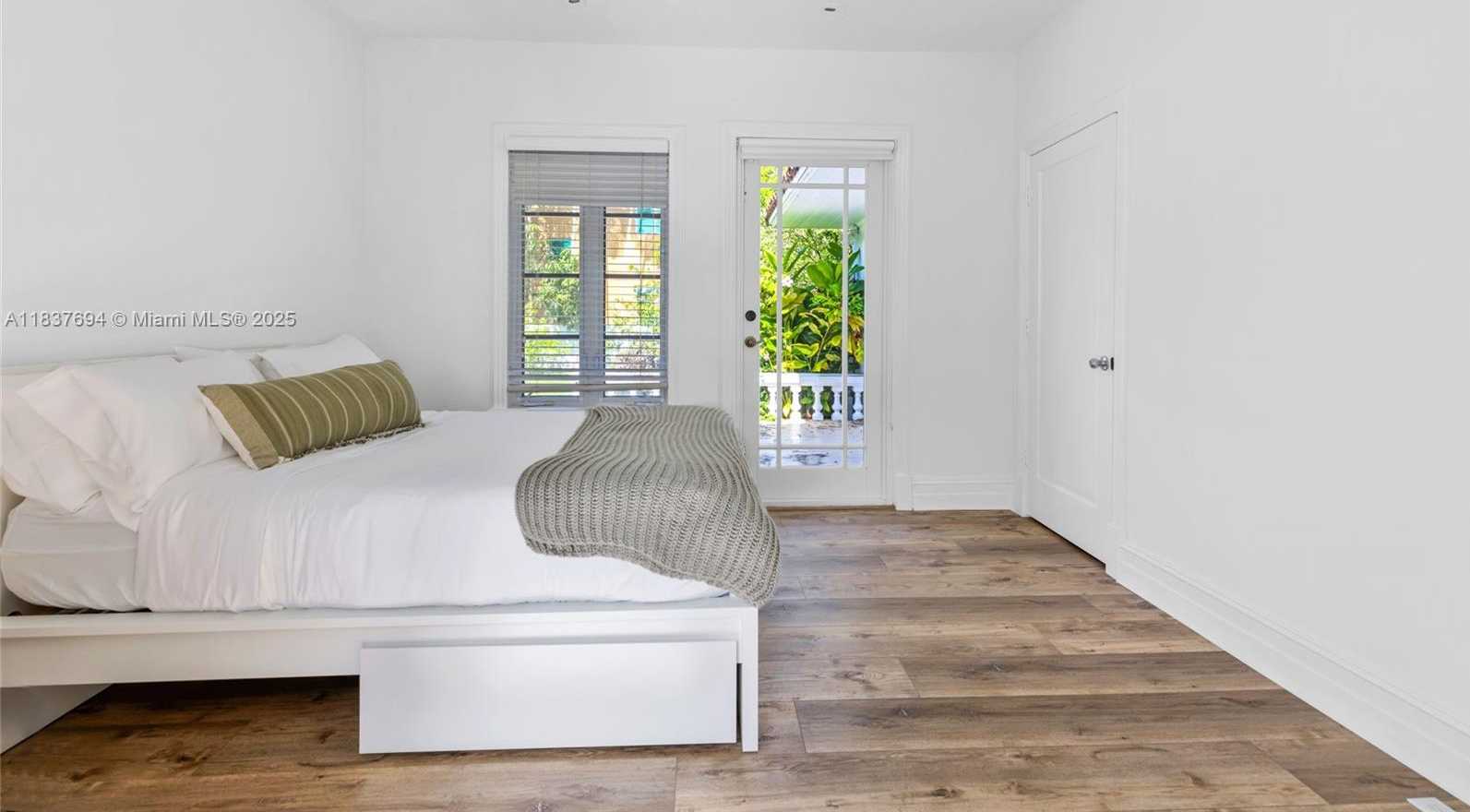Small Image of 113 NORTH EAST 101ST ST, Miami Shores Number 34