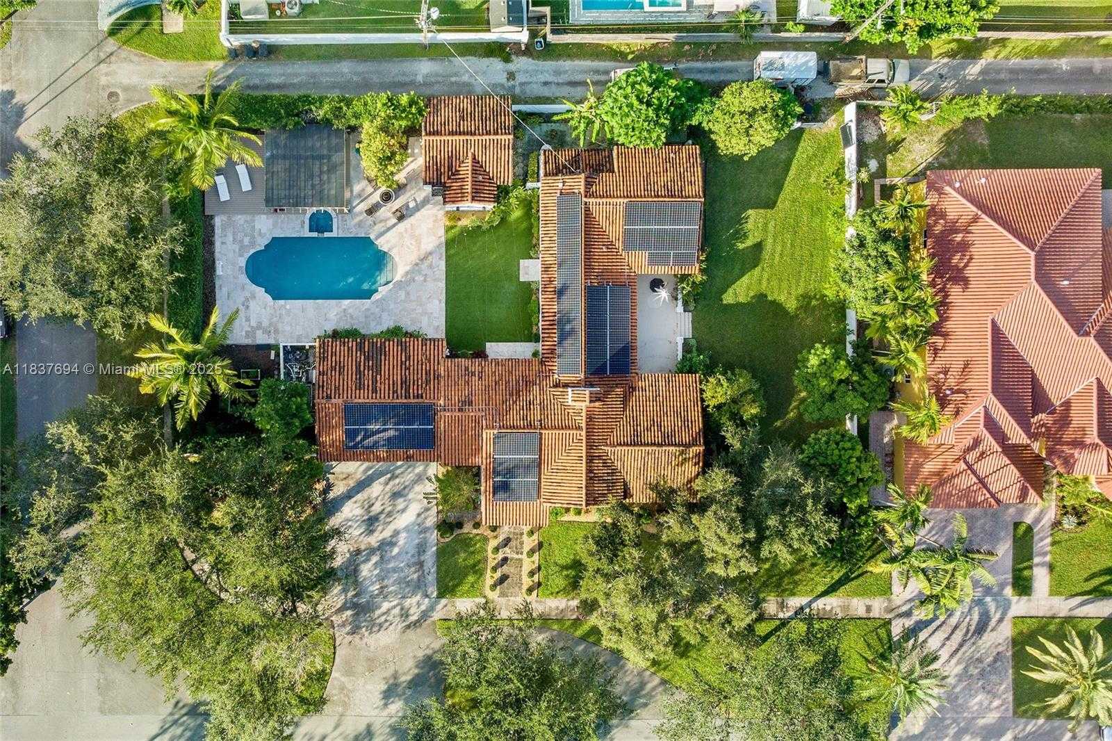 Small Image of 113 NORTH EAST 101ST ST, Miami Shores Number 52