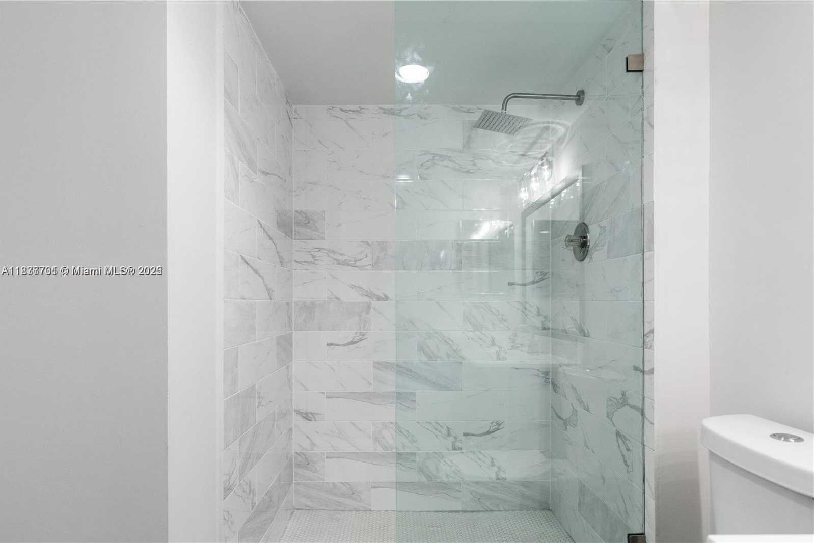Small Image of 20505 EAST COUNTRY CLUB DR #632, Aventura Number 11