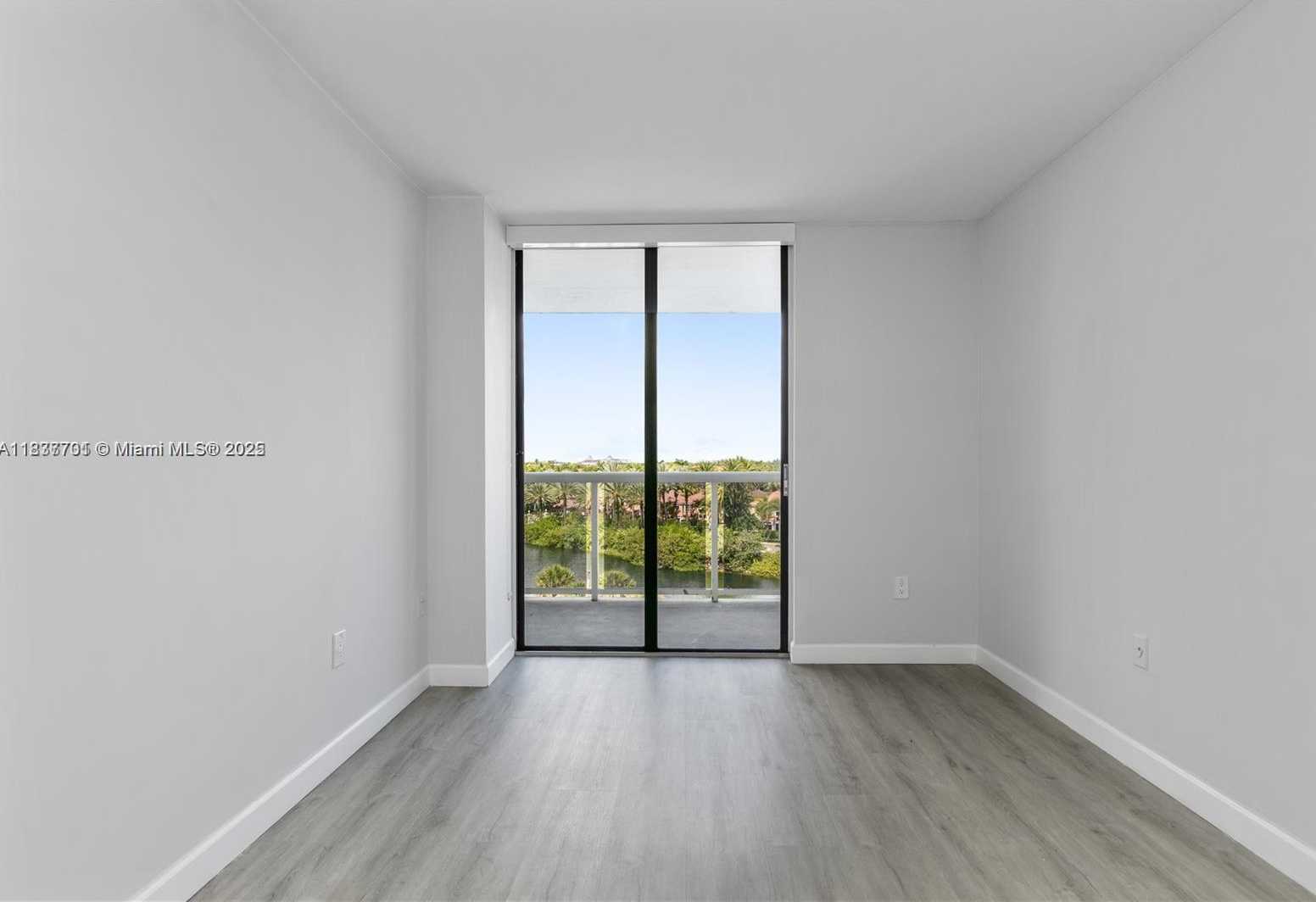 Small Image of 20505 EAST COUNTRY CLUB DR #632, Aventura Number 8
