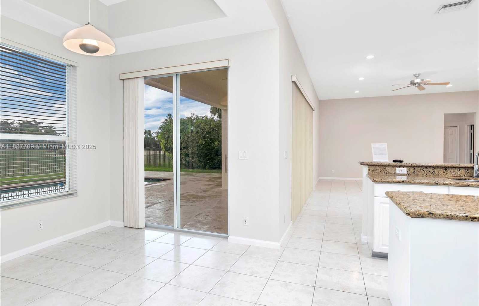 Small Image of 2527 EAGLE RUN DR, Weston Number 21
