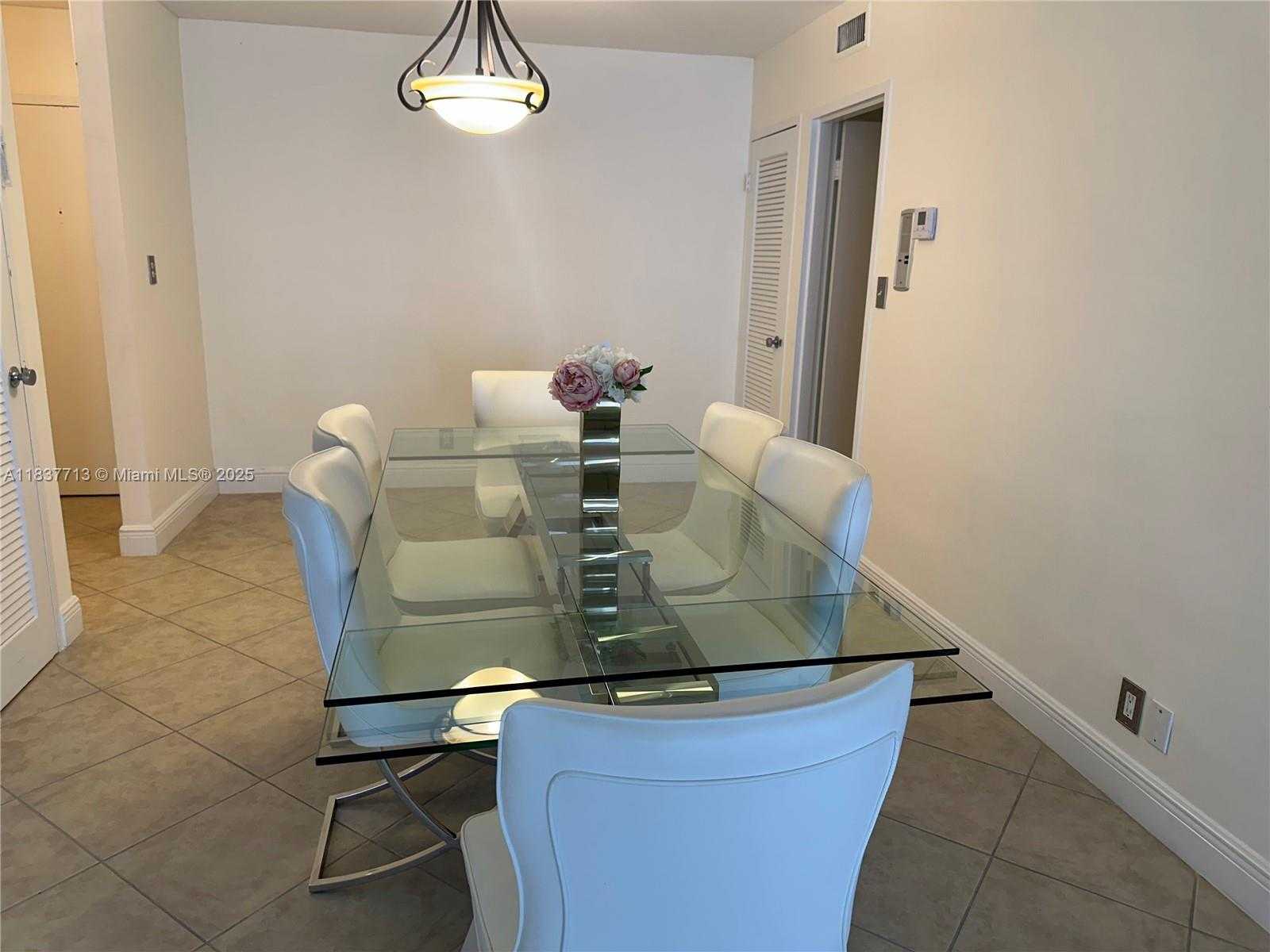 Small Image of 9225 COLLINS AVE #908, Surfside Number 39