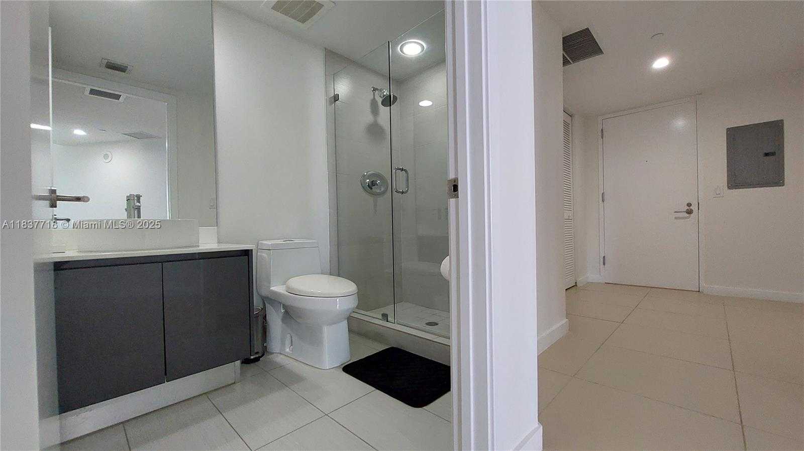Small Image of 31 SOUTH EAST 6TH ST #502, Miami Number 19
