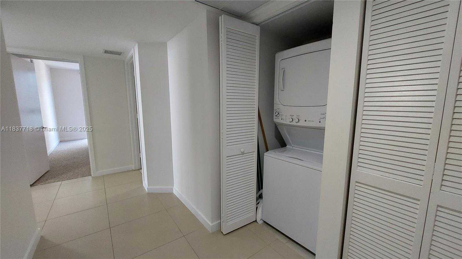 Small Image of 31 SOUTH EAST 6TH ST #502, Miami Number 20