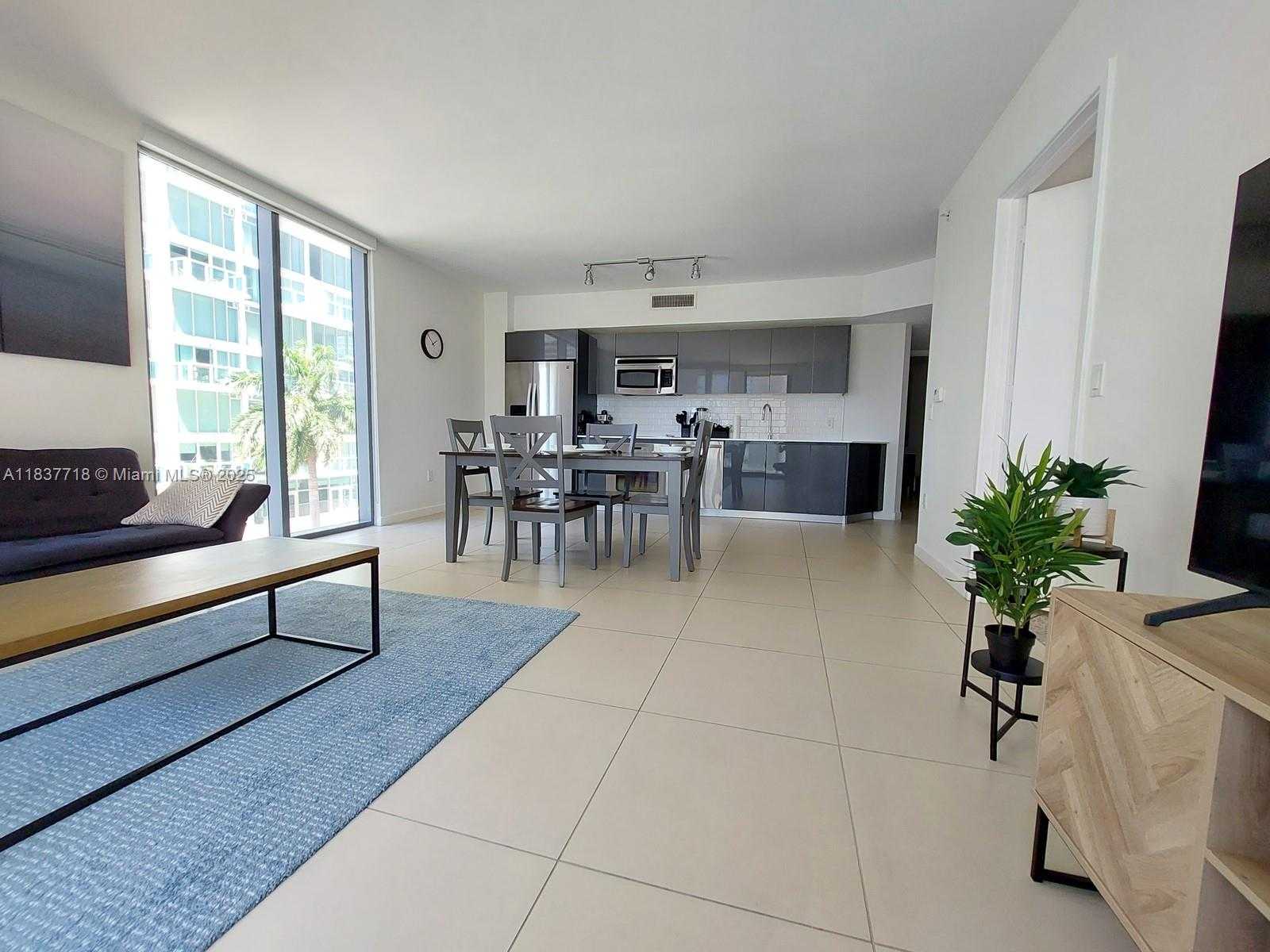 Small Image of 31 SOUTH EAST 6TH ST #502, Miami Number 3