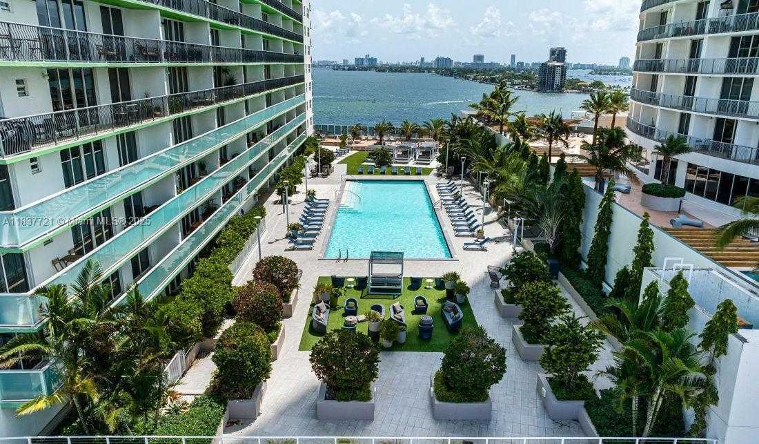 Small Image of 488 NE 18th St, Miami, FL 33132, USA Number 40