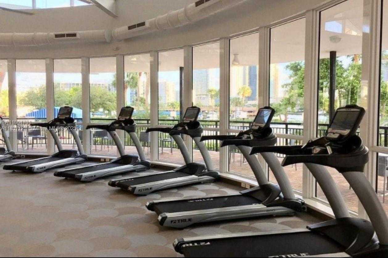 Small Image of 600 THREE ISLANDS BLVD #614, Hallandale Beach Number 10