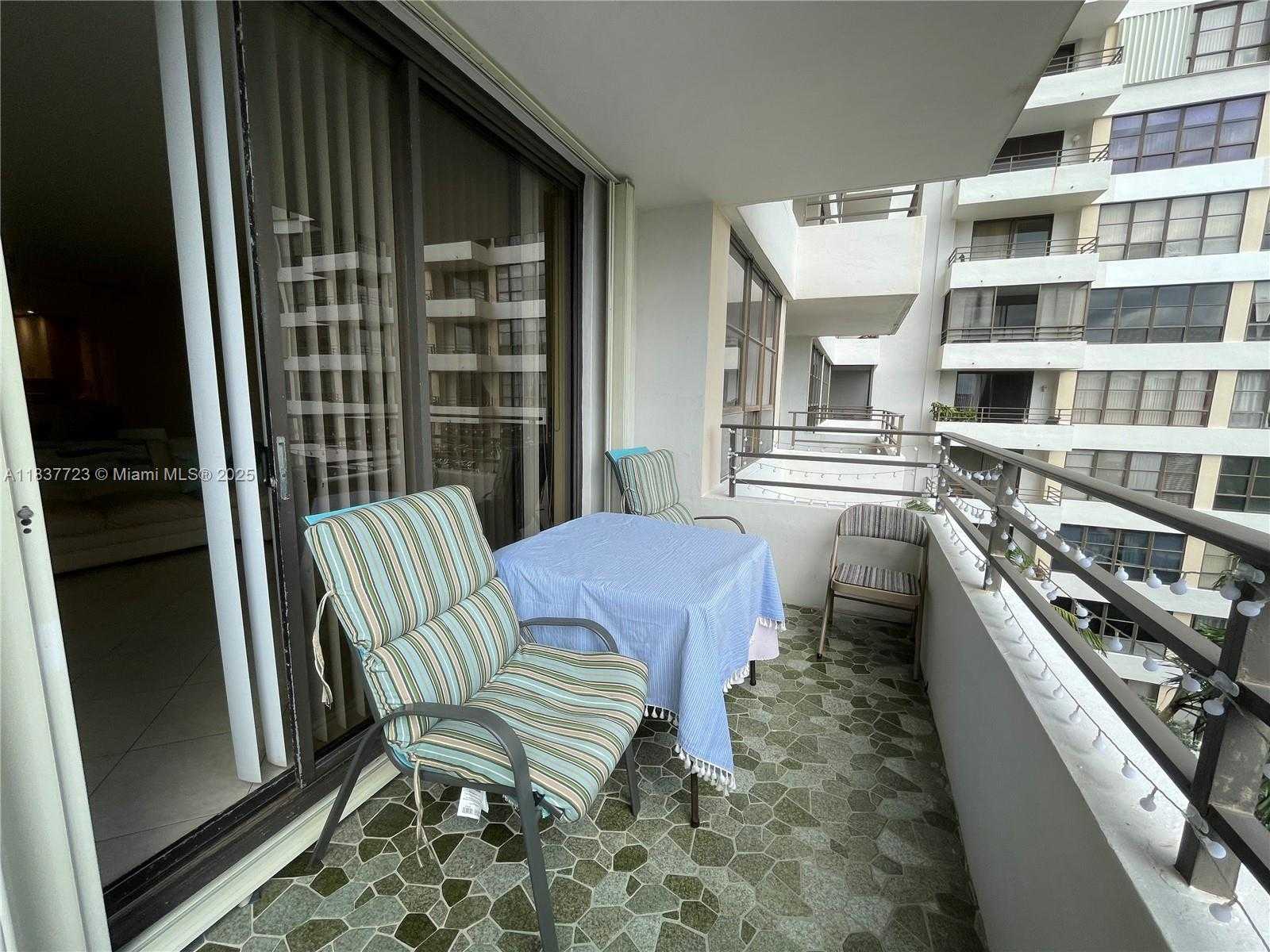 Small Image of 600 THREE ISLANDS BLVD #614, Hallandale Beach Number 9