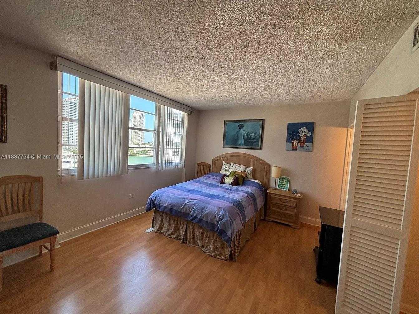 Small Image of 825 BRICKELL BAY DR #847, Miami Number 16