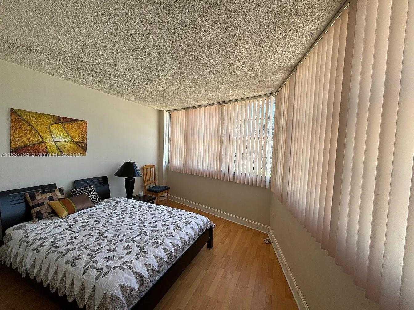 Small Image of 825 BRICKELL BAY DR #847, Miami Number 6