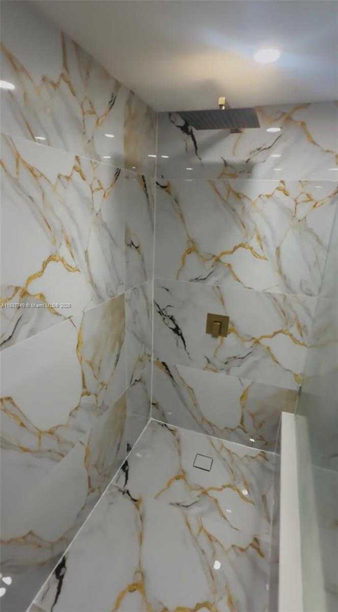Small Image of 600 NORTH WEST 214TH ST #105, Miami Gardens Number 10