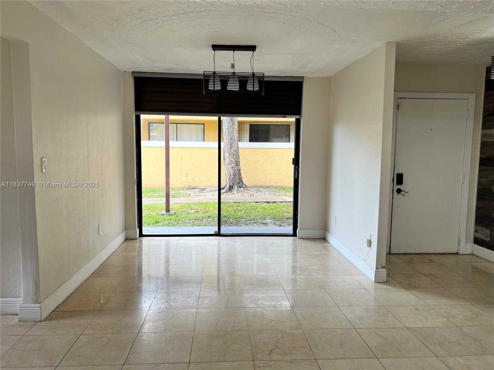 Small Image of 600 NORTH WEST 214TH ST #105, Miami Gardens Number 6