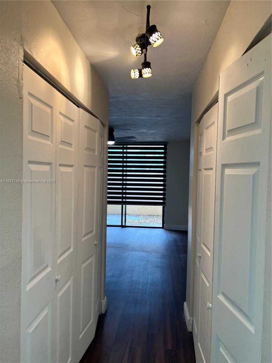 Small Image of 600 NORTH WEST 214TH ST #105, Miami Gardens Number 7