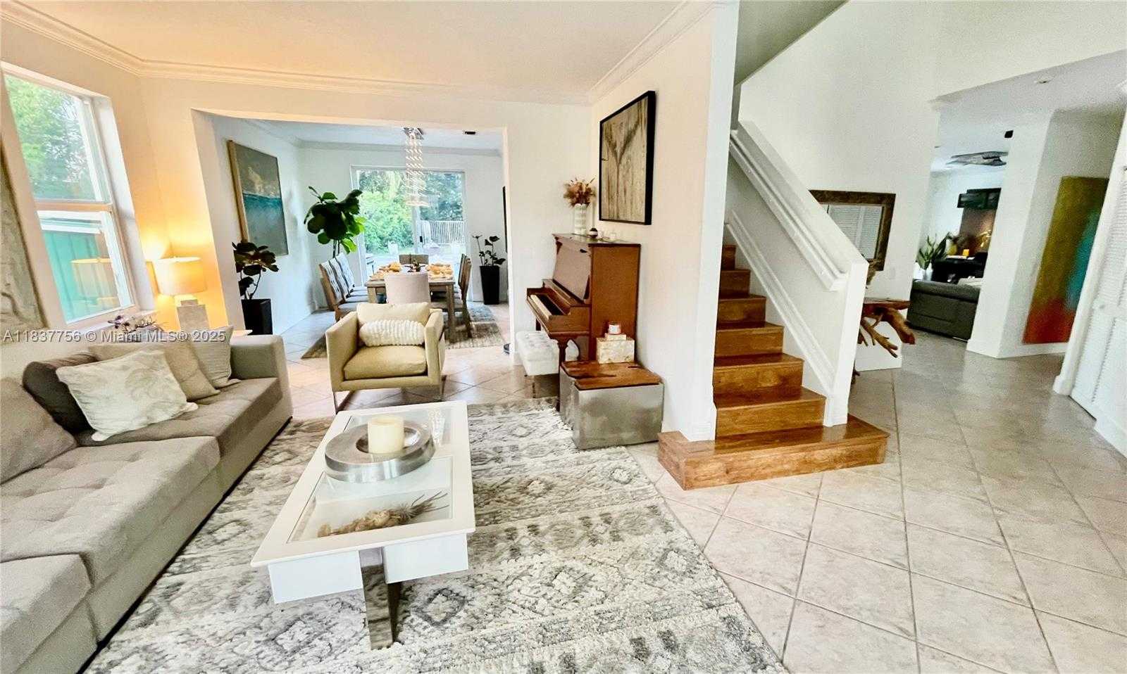 Small Image of 4093 STAGHORN LN, Weston Number 5