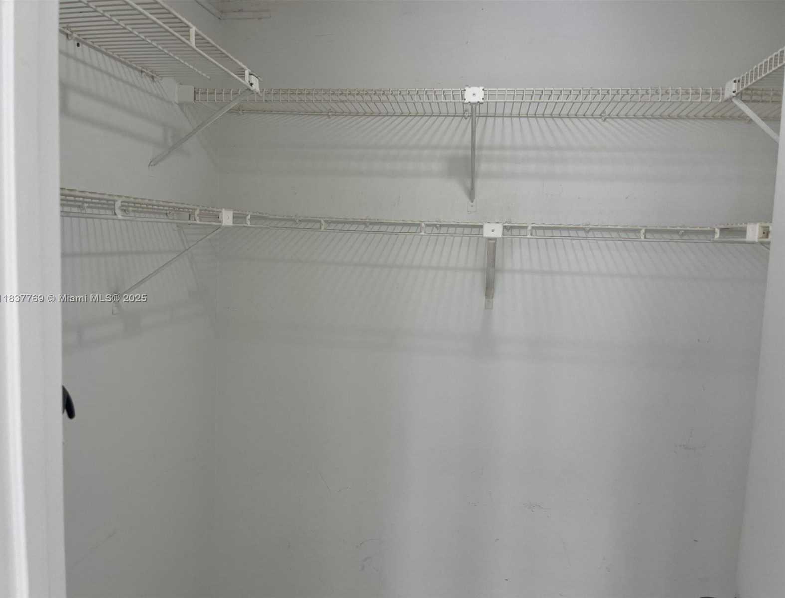 Small Image of 17011 NORTH BAY RD #406, Sunny Isles Beach Number 9