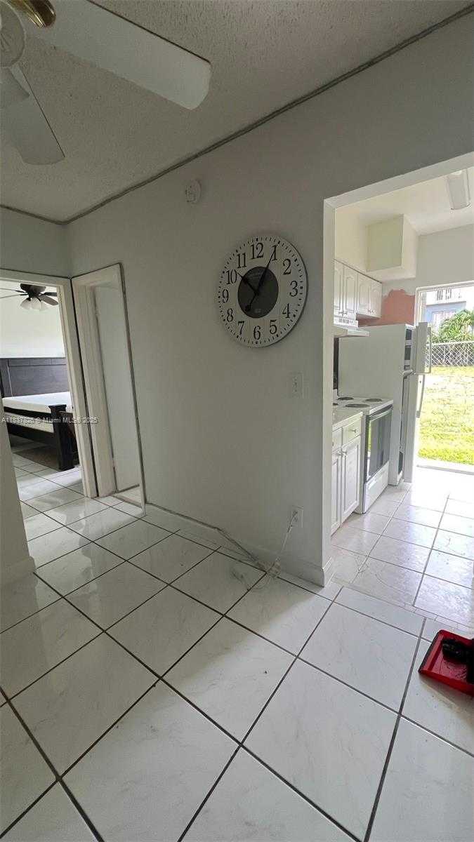 Small Image of 7920 EAST DR #10, North Bay Village Number 10
