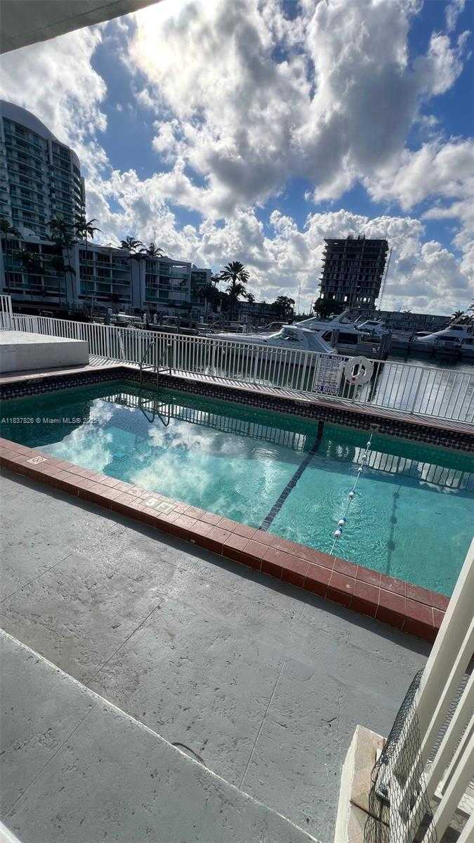 Small Image of 7920 EAST DR #10, North Bay Village Number 20